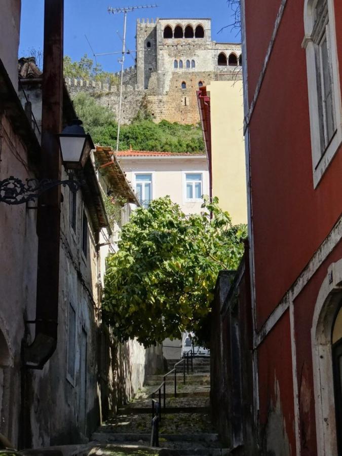 Guest House Eca - Centro Historico Leiria Exterior photo